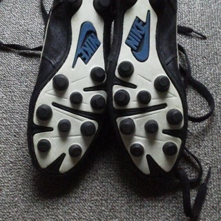 サッカースパイク　NIKE　27.5cmの画像