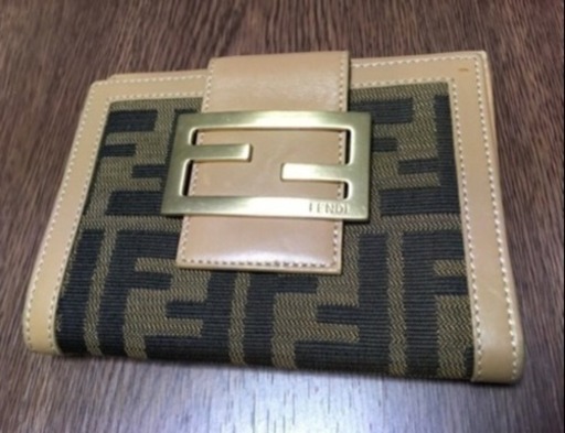 ブランド財布 FENDI