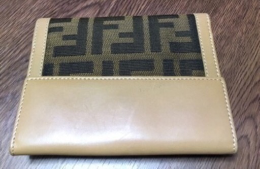 ブランド財布 FENDI 
