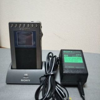 【再値下げ】携帯ラジオジャンク、充電キットセット