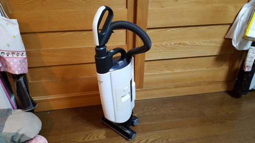 【値下げしました(^^)】Panasonic　スティックタイプ掃除機 MC-U53A（2012年製）