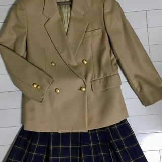 美品★バーバリー 140 150A サイズ キャメル フォーマルスーツセット BURBERRY 受験 卒業式 入学式