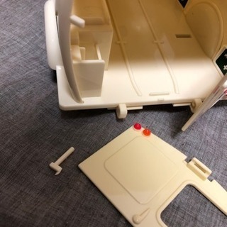 シルバニアファミリー 救急車の画像
