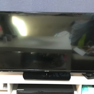 AQUOS 32型 薄型液晶テレビ