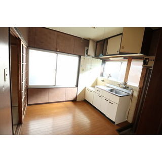 春日井市　☆連棟長屋の戸建物件！　設備は古いですが気にしない方にオススメ◎　ペット・事務所・高齢者・生活保護可能☆ - 賃貸（マンション/一戸建て）