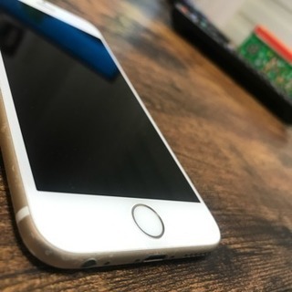 別サイトにてsold outSIMフリーiPhone6s 64㎇...