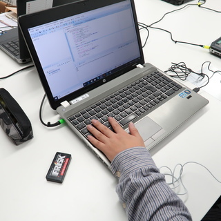 初心者から無料でプログラマーになりませんか？就労移行支援 未来のかたち本校は、プログラマー・ウェブ・PC技術特化型就労支援のスクールです。の画像