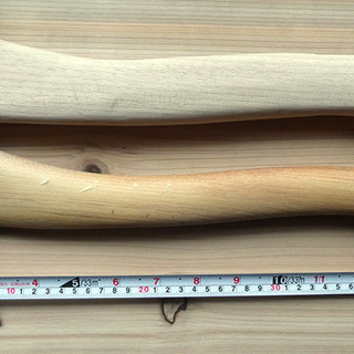 柄が割れた場合の手斧の取り替え柄（Hickory系）ー手作りの画像