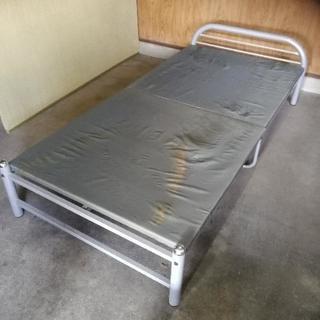 シングル　パイプベッド