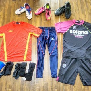 サッカー·フットサルウェアその他数点セット！！