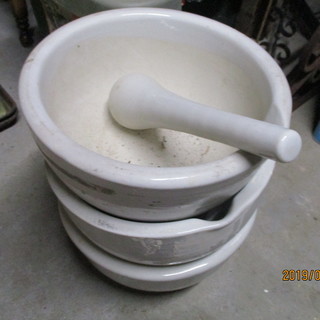 陶芸用品　大すり鉢とすり棒