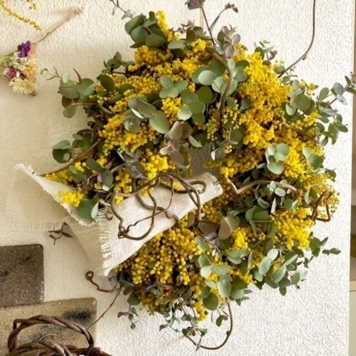 受注制作3月にしか作れないミモザリース