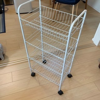 カート式スチールラックの画像