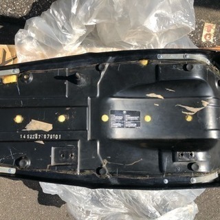 BMW R100RS方持ちサス用パニアケース、あんこ抜きシート譲ります