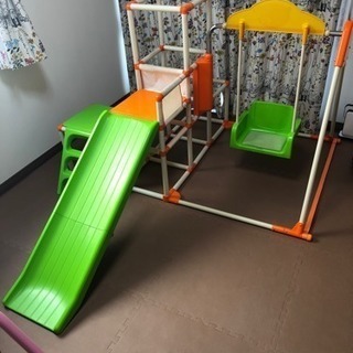 ジャングルジム