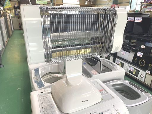 中古 RC0279 DAIKIN 遠赤外線暖房機 セラムヒート ERFT11MS　2011