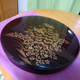 お茶菓子入れ　②