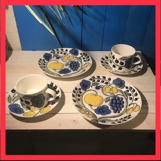 ★大特価★『中古美品&送料無料』ARABIA FINLAND paratiisi