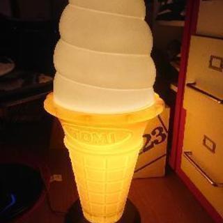 非売品 ｿﾌﾄｸﾘｰﾑ🍦特大ｵﾌﾞｼﾞｪ ﾗｲﾄ