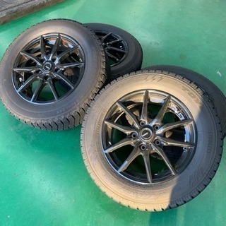 15インチスタッドレスの画像