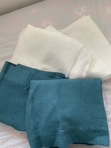 ニトリ 既成カーテンセット半年使用のみ
