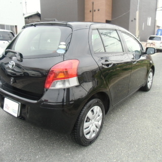 平成２２年式　ヴィッツ 車検２年付き　乗り出し　３０万円　３１年度の自動車税　リサイクル料金込みの画像