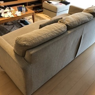 3人がけソファ、オットマンの画像
