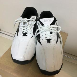 【最終値下げ】【極上中古】　Newing　２６．５cm　ニューイ...