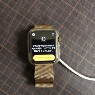 Apple Watch Series 4 ゴルドーステンレススチ...