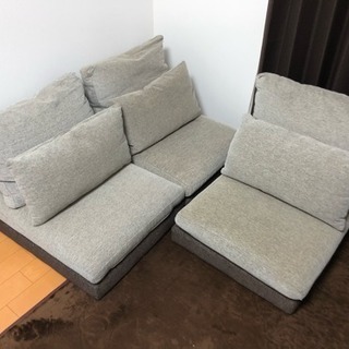 ［取引終了］ニトリ ローソファ 3人がけ分割配置可能
