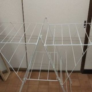 IKEA フロスト 物干しラックの画像