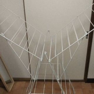 IKEA フロスト 物干しラックの画像