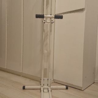 【譲】ロードバイク 縦置き スタンド(サイクルロッカー )