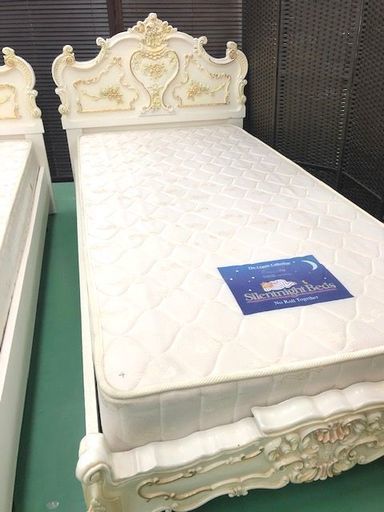 ロココ調　クラシックコレクション　サイレントナイトベッド　姫系　白家具
