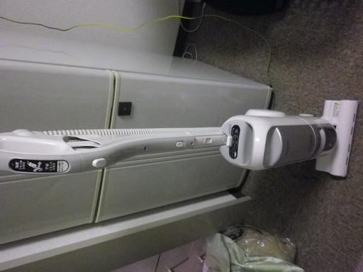 サイクロン方式　掃除機