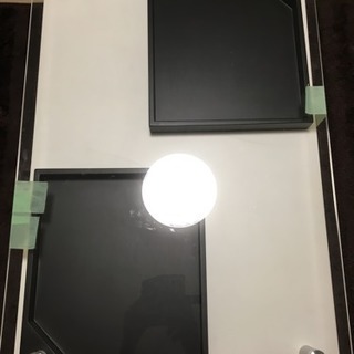 ガラステーブル 収納付きの画像