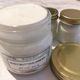 アロマボディバタークリーム作りの画像
