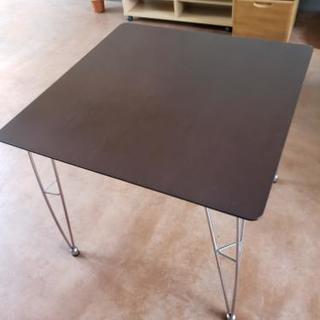 コンパクトなダイニングテーブル♪極上品☆