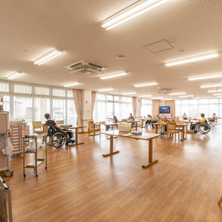 【多治見市宝町】車通勤ＯＫ！未経験歓迎！綺麗好きさん歓迎！介護施設内の清掃スタッフの画像
