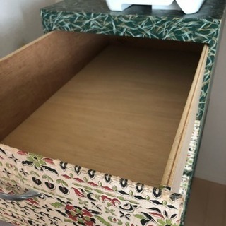 ■取引中■レトロな3段タンスです。の画像