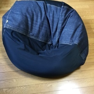 ひとをダメにするソファーの画像