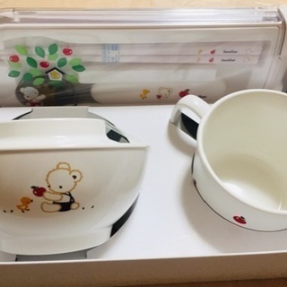 ファミリア子供用食器（未使用）