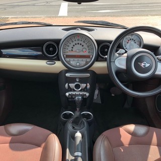奈良☆BMWミニ/クラブマン/ブラウンハーフレザーシート/プッシュスタート/ETC/パドルシフトの画像