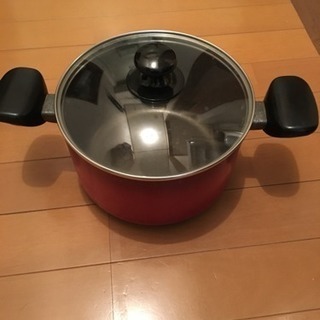 フライパン、鍋、お皿の画像