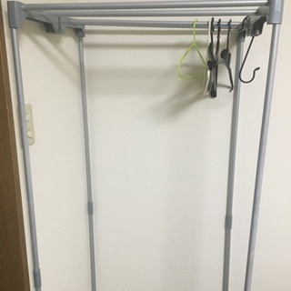 ハンガーラックお譲りします！