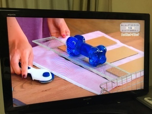 液晶テレビ