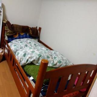 二段ベッドの下のみ
