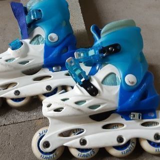 ローラースケートキッズ