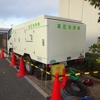 【日払い】さらに土日は手当1万円あり◆排水溝の清掃作業♪ 未経験者大歓迎！年齢/性別不問！週5日勤務OK！の画像
