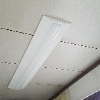 蛍光灯をお得な価格でLEDに交換できます。
